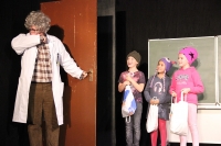 Irgendwie Irgendwann 2018, Premiere in Beber. Foto: Stefan Zawilla, Junges Theater Beber