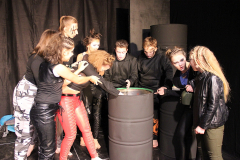 Heavy Cross oder Eine für alle 2021, Generalprobe und Premiere in Beber, Foto: Stefan Zawilla, Junges Theater Beber