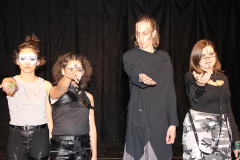 Heavy Cross oder Eine für alle 2021, Generalprobe und Premiere in Beber, Foto: Stefan Zawilla, Junges Theater Beber