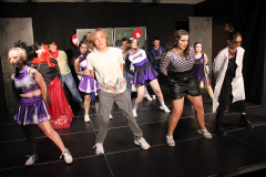 Zora und Curie retten die Schule, Generalprobe und Premiere in Beber 2023. Foto: Stefan Zawilla, Junges Theater Beber