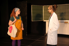 Zora und Curie retten die Schule, Generalprobe und Premiere in Beber 2023. Foto: Stefan Zawilla, Junges Theater Beber