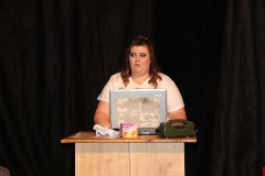 Zora und Curie retten die Schule, Generalprobe und Premiere in Beber 2023. Foto: Stefan Zawilla, Junges Theater Beber
