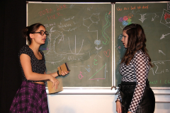 Zora und Curie retten die Schule, Generalprobe und Premiere in Beber 2023. Foto: Stefan Zawilla, Junges Theater Beber