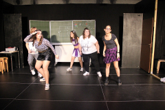 Zora und Curie retten die Schule, Generalprobe und Premiere in Beber 2023. Foto: Stefan Zawilla, Junges Theater Beber