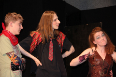 Zora und Curie retten die Schule, Generalprobe und Premiere in Beber 2023. Foto: Stefan Zawilla, Junges Theater Beber