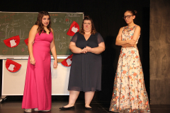Zora und Curie retten die Schule, Generalprobe und Premiere in Beber 2023. Foto: Stefan Zawilla, Junges Theater Beber
