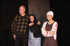 Weite Wege heimwärts, Generalprobe und Premiere in Beber, 2025. Foto: Stefan Zawilla, Junges Theater Beber